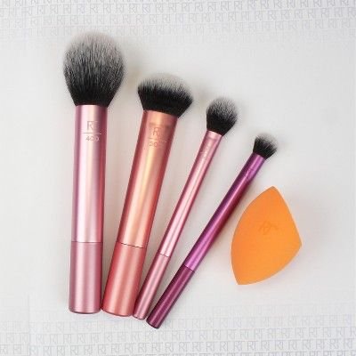 Real Techniques Everyday Essentials from PAC Cosmetics