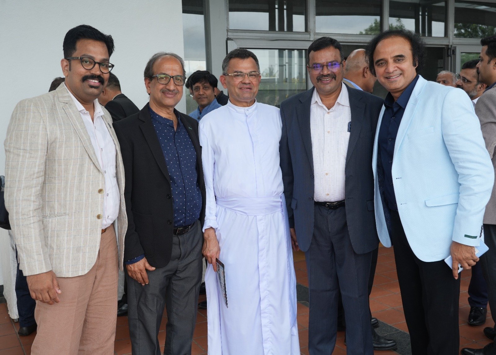 Dr.Rajesh Palayil, President, EFT (extreme right) with dignitaries