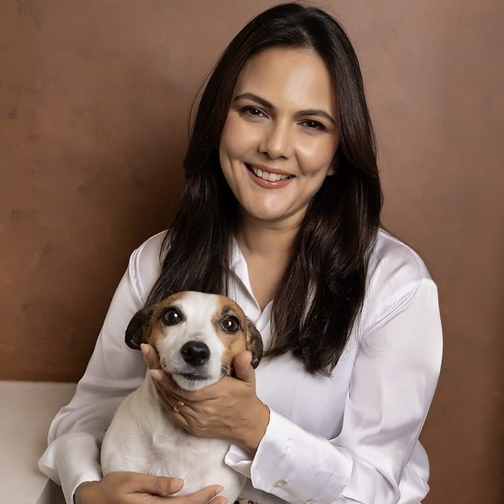 Andrea Cyrill Khurana, Petsburgh