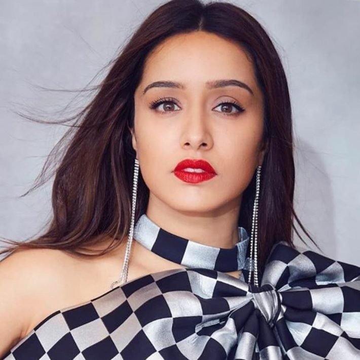 Shraddha-Kapoor-bodycon-checkerboard-dress-4